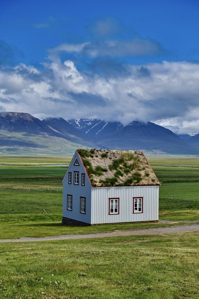 cottage, iceland, rural-8153413.jpg